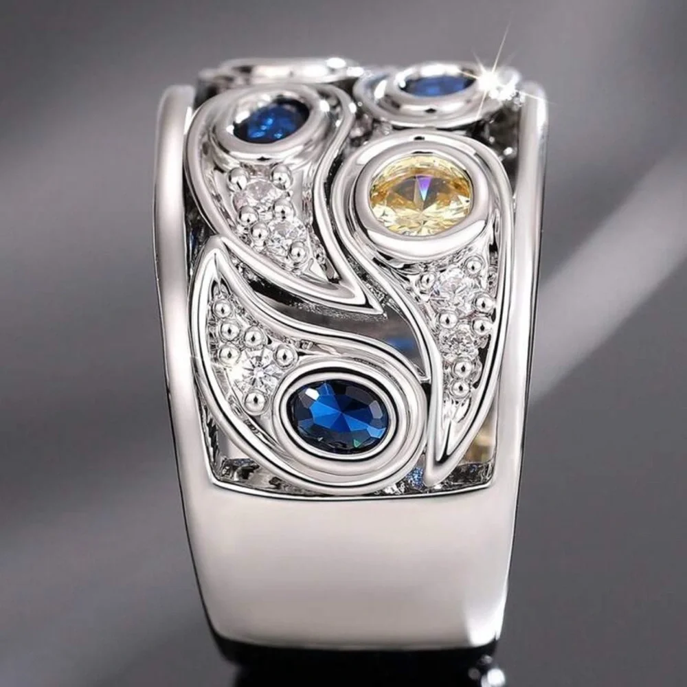 EMERALD FLOWER BRIDAL WEDDING RING